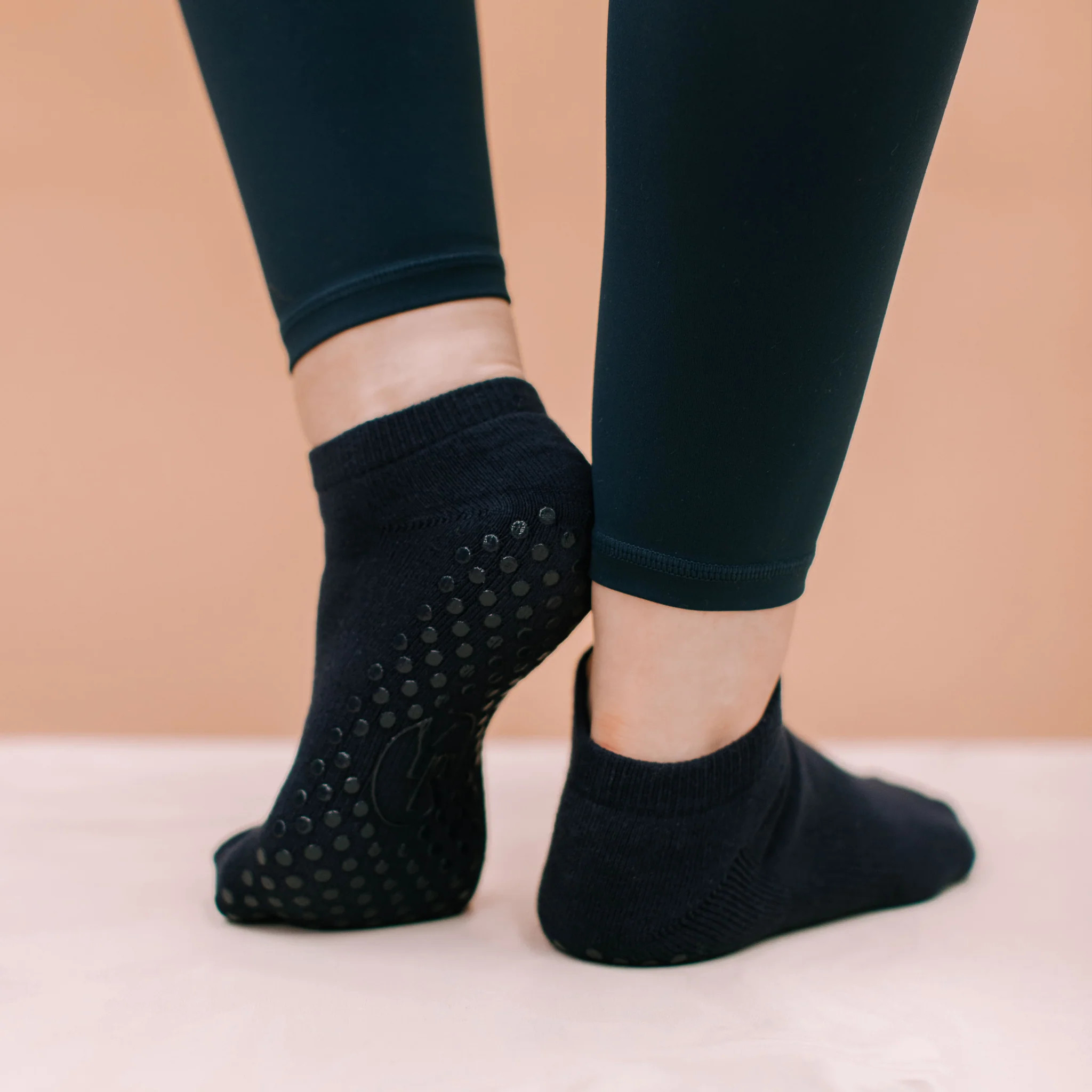 Ankle Grip Socks - Image 11