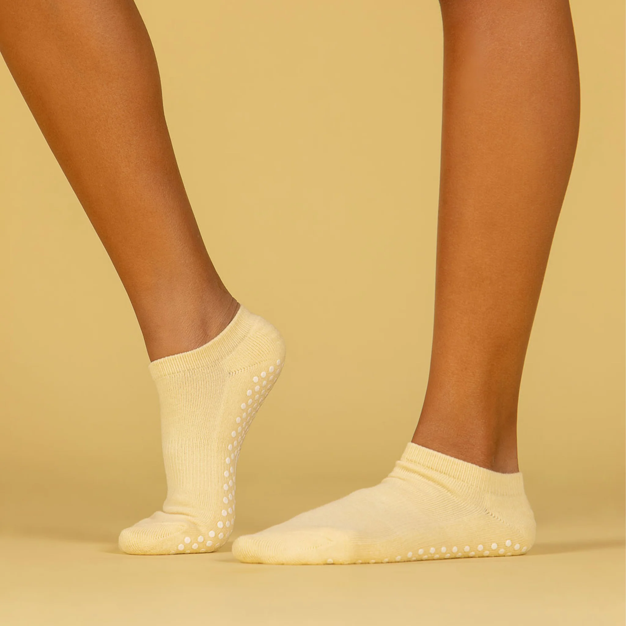 Ankle Grip Socks - Image 13